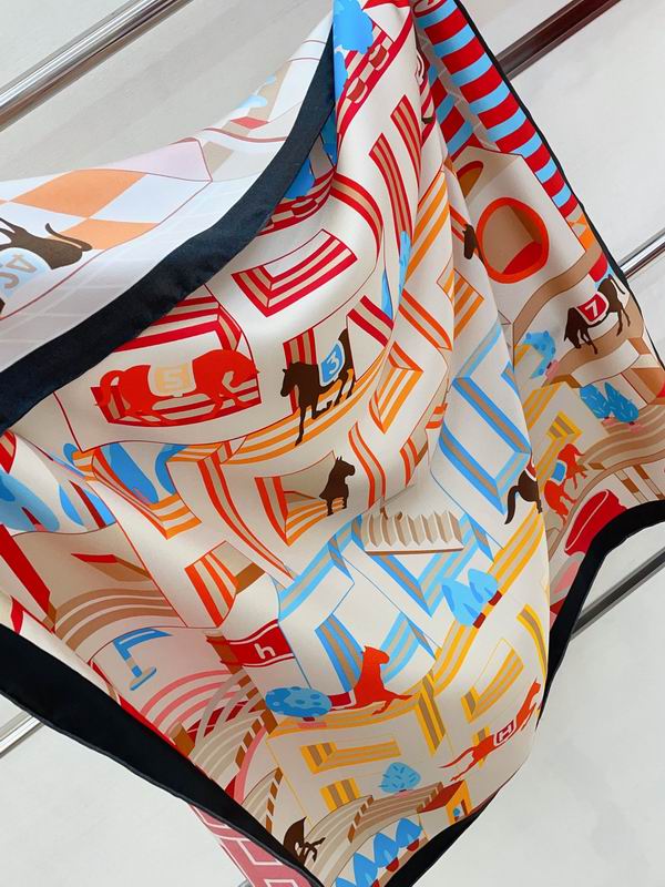 Hermes silk scarf 90X90cm E02 (19)